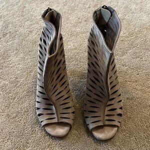 Diane von Furstenberg Khaki Suede Laser-Cut Open Toed Heeled Booties